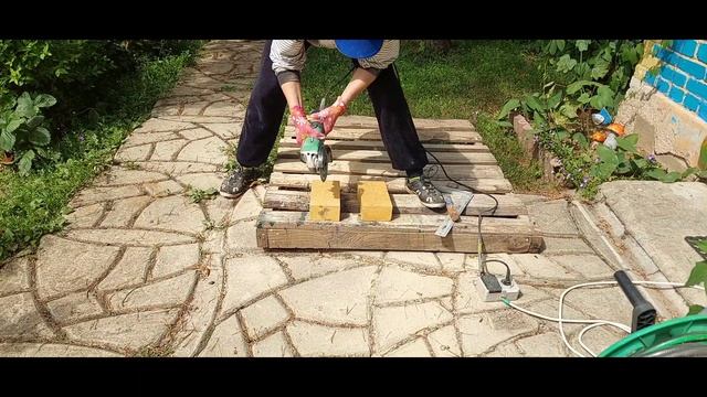 Как распилить шамотный кирпич!