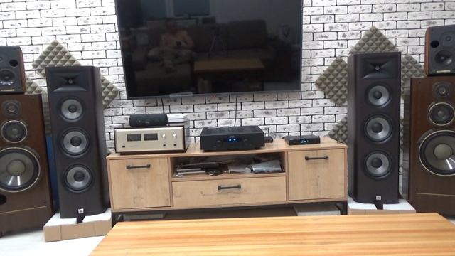 Краткий обзор и пример звучания акустики JBL Studio 698 + усилитель Hegel H100