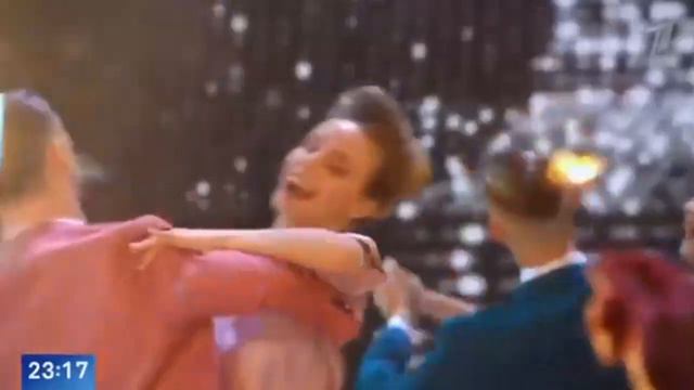 Лев Лещенко и Евгений Стругальский- Крутится вертится шар голубой