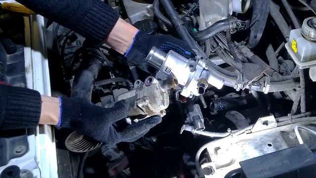 термостат. замена термостата на лада гранта самостоятельно. как самому заменить термостат на авто.