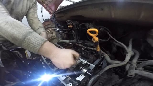 Замена распредвала volkswagen transporter T5 TDI 2,5