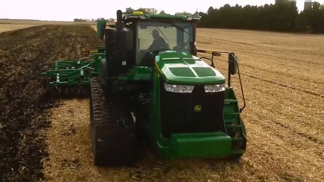 Новая серия тракторов John Deere 9R - мощность!