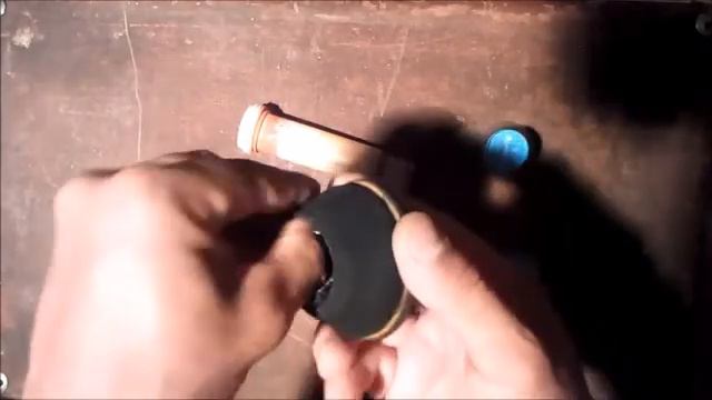 Течет унитаз что делать. Бутылка помогла устранить течь