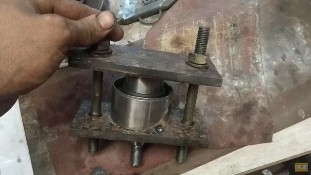 съемник шаровых опор своими руками, замена шаровой рено мастер, опель мовано, ниссан интерстар