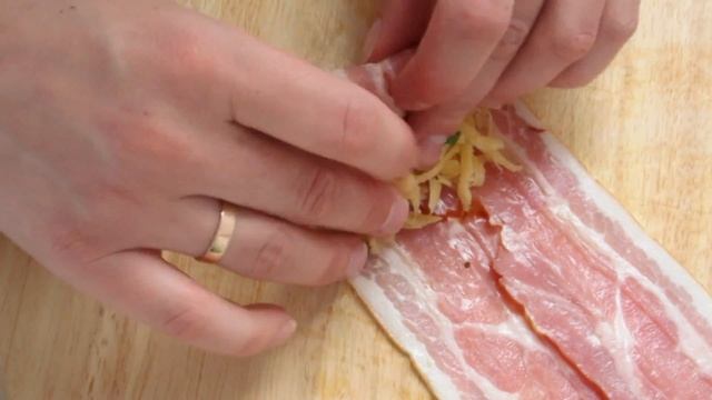 РУЛЕТИКИ ИЗ БЕКОНА С СЫРОМ И ЯЙЦОМ | ОЧЕНЬ ПРОСТОЙ РЕЦЕПТ