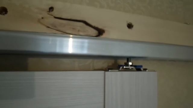 Установка раздвижной двери