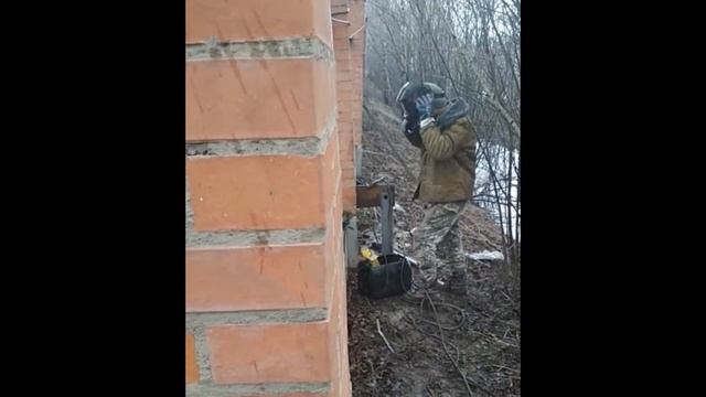 Выравнивание заборных столбов