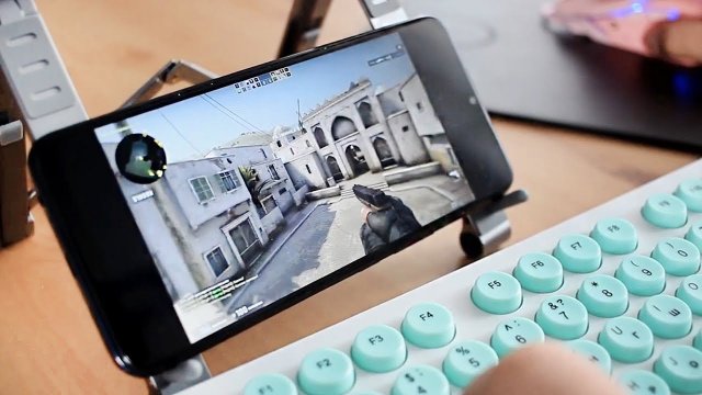 ДЕЛАЕМ ПК ИЗ СМАРТФОНА / КАК ЗАПУСТИТЬ ИГРЫ С ПК НА СМАРТФОНЕ