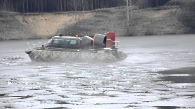 Судно катер  на воздушной подушке СВП СЛАВИР