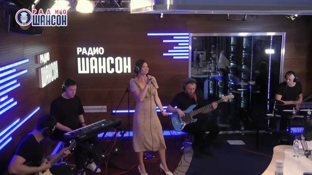 Виктория Черенцова. Концерт на Радио Шансон («Живая струна»)