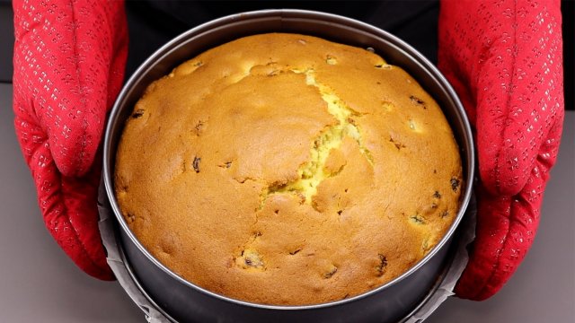 Смешала и в духовку! Ни разу не подвел! Простейший НЕЖНЫЙ рецепт кексового Пирога на молоке к чаю
