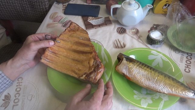Скумбрия холодного копчения в коптильне Hobbi Smoke