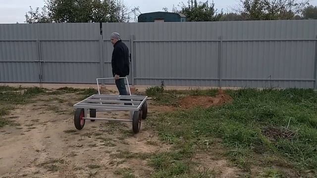 Тележка 4-х колёсная, легко разбираемая. с передней поворотной осью, универсальная, своими рукам