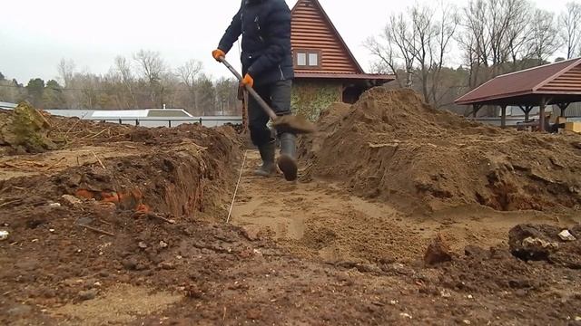 Поспешишь людей насмешишь. Мой первый косяк на монтаже фундамента.