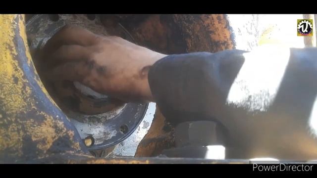 К-700а.Замена сальника КПП нижнего вала. #АЛЕКС_ЮСТАСУ #трактор #ремонт #посевная #КПП #Кировец