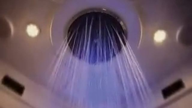 Программа "ДомоМания" 2009 год. Душевая кабина