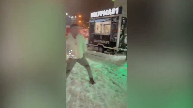ТИК ТОК РУССКИЕ ПРИКОЛЫ 2022, СМЕШНЫЕ ВИДЕО ПО РУССКИ 2022, НОВОГОДНИЕ ШУТКИ ПРИКОЛЫ 2022