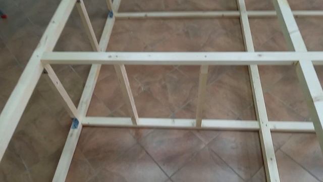 Как сделать деревянный стеллаж своими руками из бруса и ЛДСП