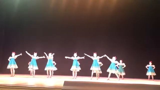 Студия. Танца. Микс. Дэнс