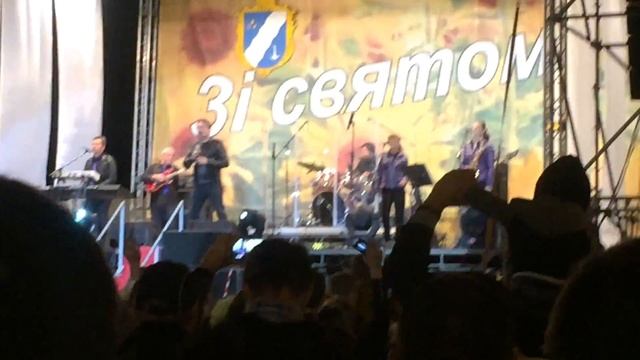 Гарик Кричевский (давай быстрее брат налей )