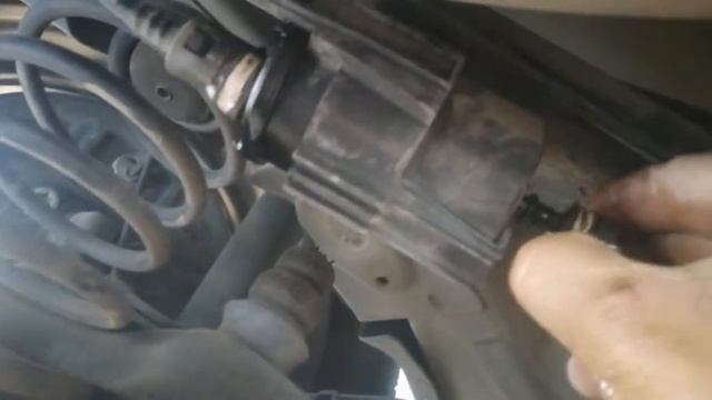 how to replace fuel filters on peugeot 207, 206, 307, 308,( model 2006 to 2009) at home