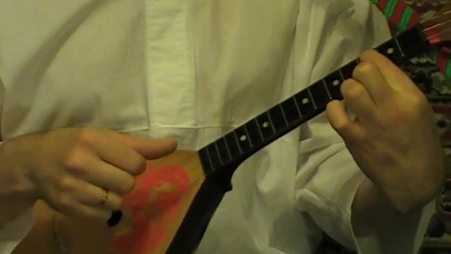 УРОКИ игры на БАЛАЛАЙКЕ. Урок 1. Настройка балалайки. Народный строй