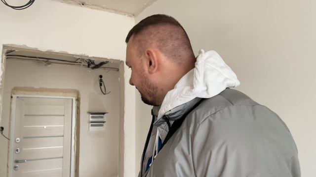 ПОДАРИЛИ  МАМЕ КВАРТИРУ?