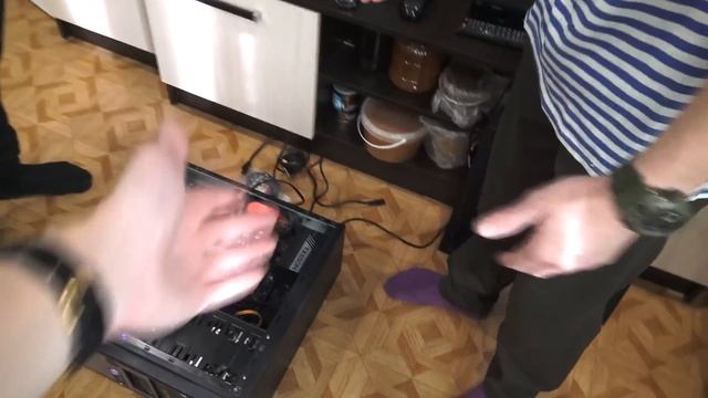 ГРИФЕР УКРАЛ 80 000 РУБЛЕЙ У ОТЦА И КУПИЛ КОМПЬЮТЕР В РЕАЛЬНОЙ ЖИЗНИ ДЛЯ ИГРЫ В МАЙНКРАФТ!