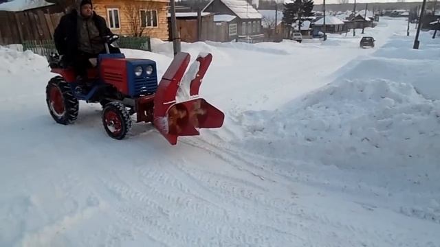 КМЗ-012 уборка снега снега -ротором  №1