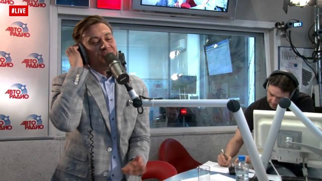 Руслан Алехно – Небо на ладони (С.Павлиашвили) #LIVE Авторадио