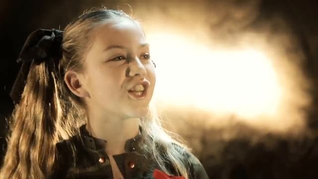 Три танкиста Ангелина Пиппер День победы.mov «三个 坦克 手»3 रूसी गाने तीन टैंक चालक दलつのタンカー