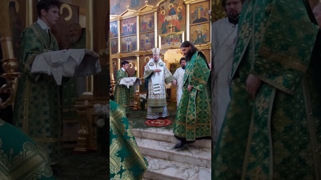 Иерейская хиротония диакона Максима Довбенко. День  Святого Духа.
