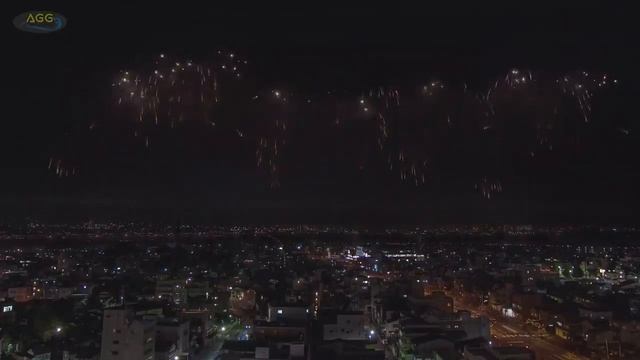 Супер фейерверк! СМОТРЕТЬ ВСЕМ! Ежегодный фестивале фейерверков в Nagaoka (Япония)