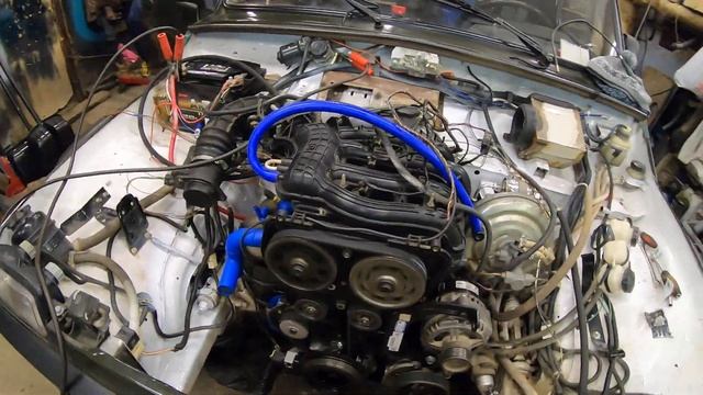 Шестнарь в Ниву.Первый запуск 124го мотора на Ниве.