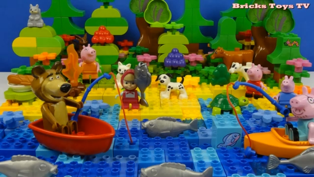 Строим из Lego Duplo - Build and Play toys Lego - picnic by the river - Masha And The Bear - Пикник 