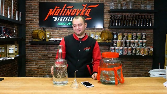 Как разбавить самогон. Разбавляем самогон правильно!