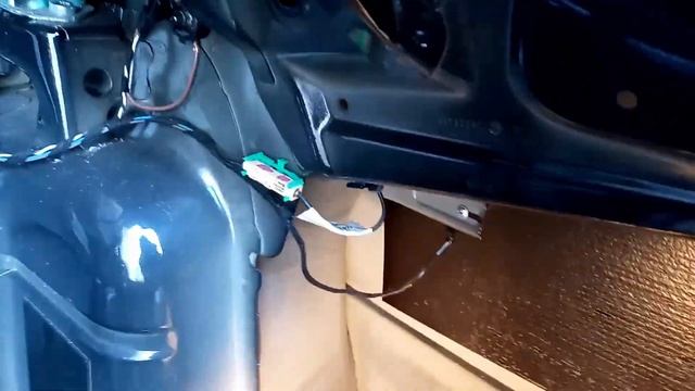 Кто пропустил воду в багажник Skoda Octavia II ? / Woda w bagażniku Skoda !!!