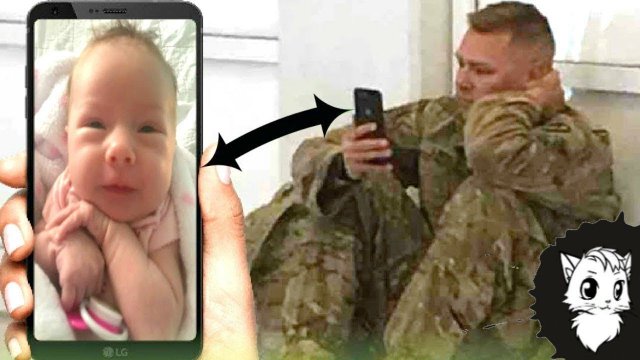 ПАССАЖИРЫ ЗАМЕЧАЮТ, КАК ВОЕННЫЙ ПЛАЧЕТ ВНУТРИ АЭРОПОРТА, ВОТ ЧТО БЫЛО ДАЛЬШЕ... [Белый кот]