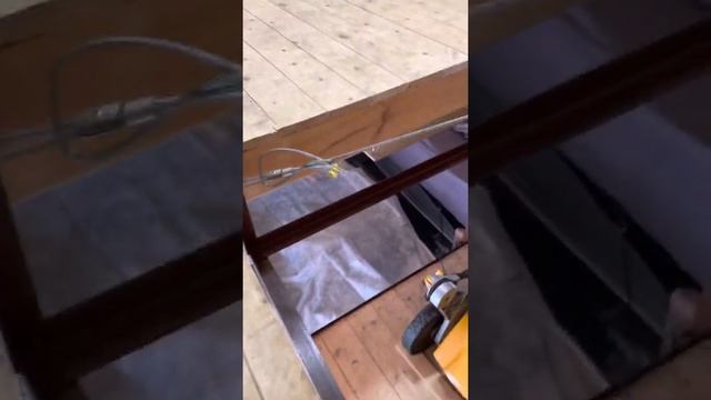 Простой и эффективный лифт в гараже.