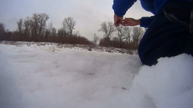 рыбалка на косынку! рыбалка на короткие косынки на отмели! ловля в косынки зимой!