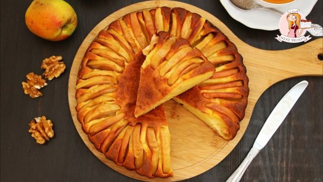 Творожная ШАРЛОТКА с ЯБЛОКАМИ: простой и вкусный рецепт