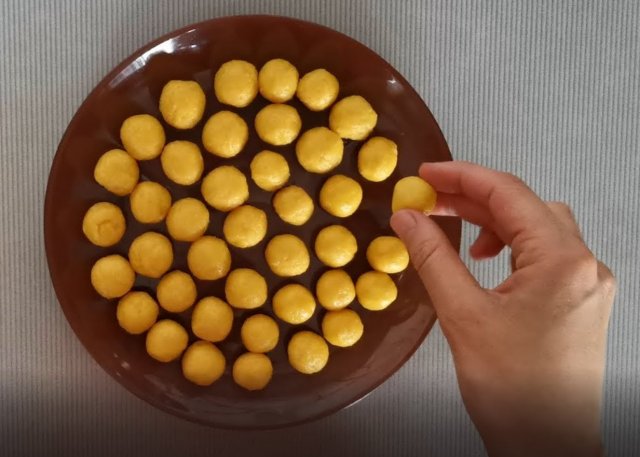 СУП, КОТОРЫЙ НРАВИТСЯ ВСЕМ! Куриный суп с сырными шариками. Суп с сырными клёцками. Вкусный супчик.