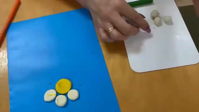 Мастер класс  Пластилинография   как средство развития мелкой моторики рук детей