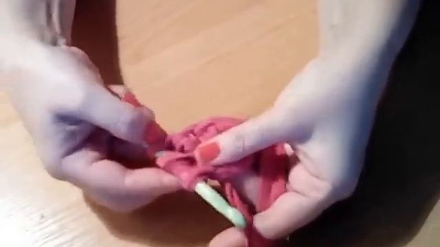 Вязание круглого коврика из нарезанных тканевых полосок крючком