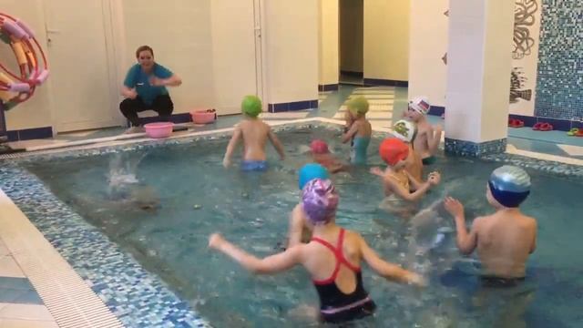 Открытое занятие в бассейне. Садик 41