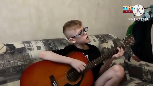 Песня называется люблю смотреть ТНТ (ТНТ Music 17.02 2024)
