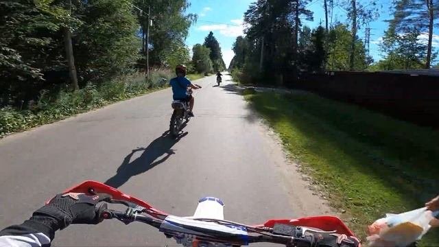 Катаемся Толпой На Питбайках По Допам - Это Весело! / Покатушки на питбайке Бсе 125 и Аполло 150