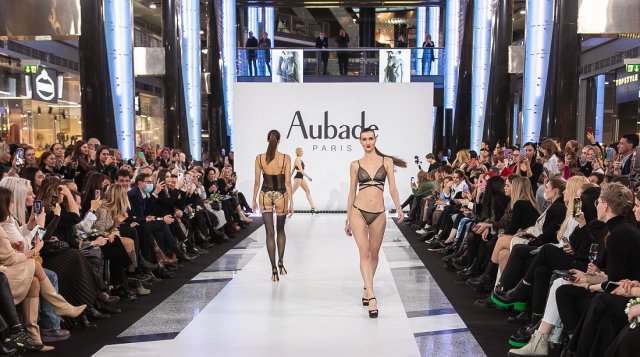 Показ нижнего белья Aubade. Москва, Галерея Seasons