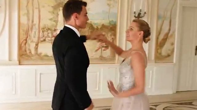 "Вальс"- Казахская популярная песня на Русском