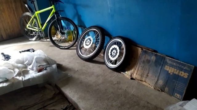 Из эндуро в мотард - REGULMOTO SPORT 003